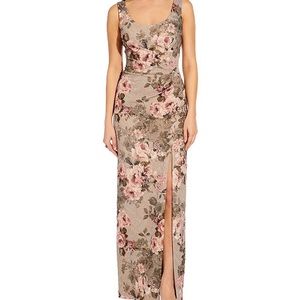 Adrianna Pappel Metallic Floral Jacquard Scoop Neckline Sleeveless Gown size 10